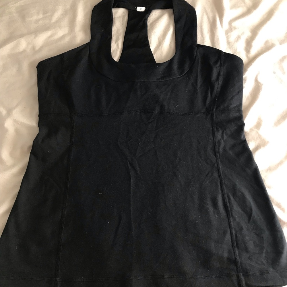 Lululemon set size 12. Racer back top with mesh accent and capri leggings - Picture 7 of 12